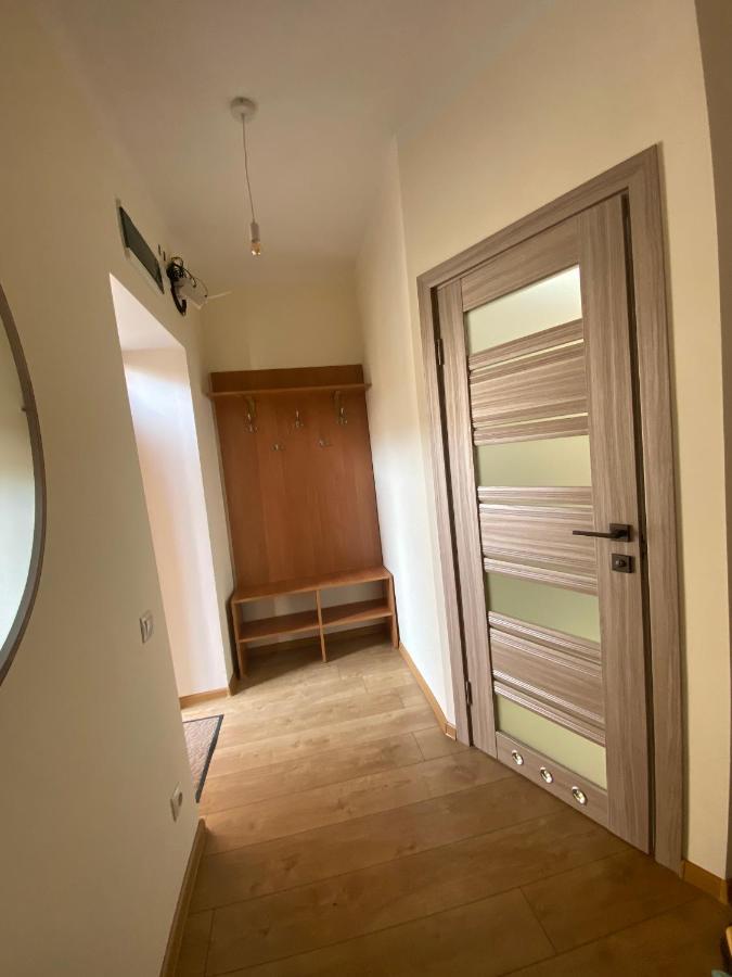 Yaroslav Osmomysl Square Apartments Lviv Eksteriør billede